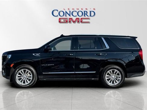 Used 2021 GMC Yukon SLT w/ SLT Luxury Plus Package image 7