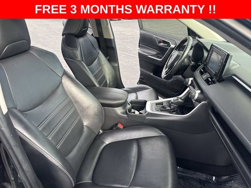 Used 2019 Toyota RAV4 XLE Premium w/ Cold Weather Package AWD/4WD image 22