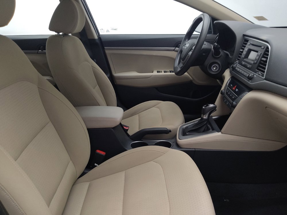 Used 2018 Hyundai Elantra SE FWD image 21