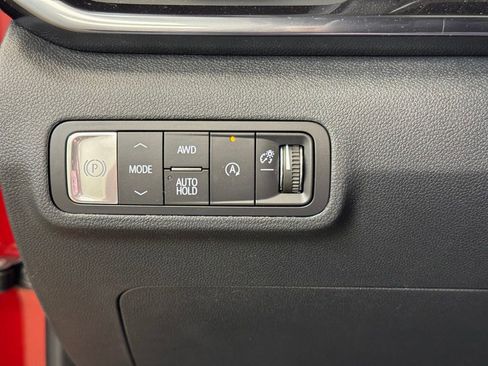 New 2026 GMC Terrain AT4 w/ Technology Package II AWD/4WD image 30