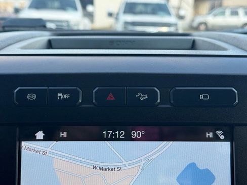 Used 2017 Ford F250 Lariat w/ Lariat Ultimate Package image 34