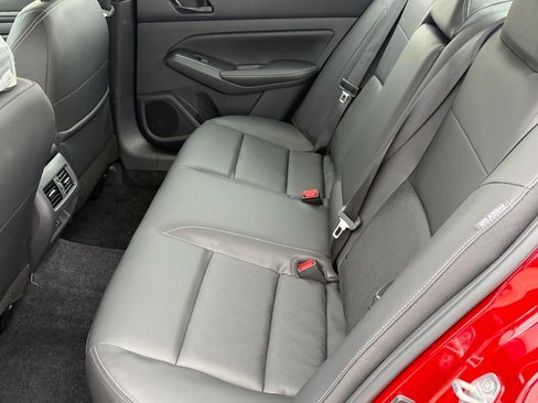 New 2026 Nissan Altima 2.5 SV image 23