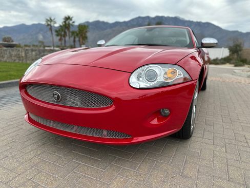 Used 2007 Jaguar XK Convertible image 4