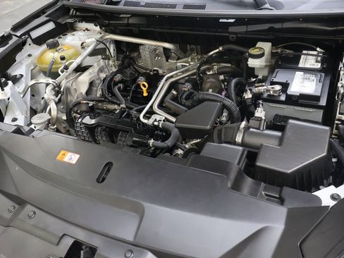 Used 2022 Mitsubishi Outlander SE image 36