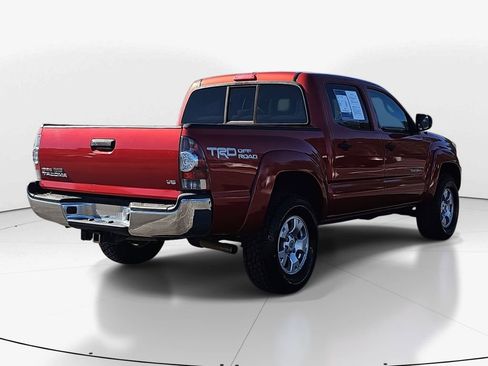 Used 2015 Toyota Tacoma Base image 5