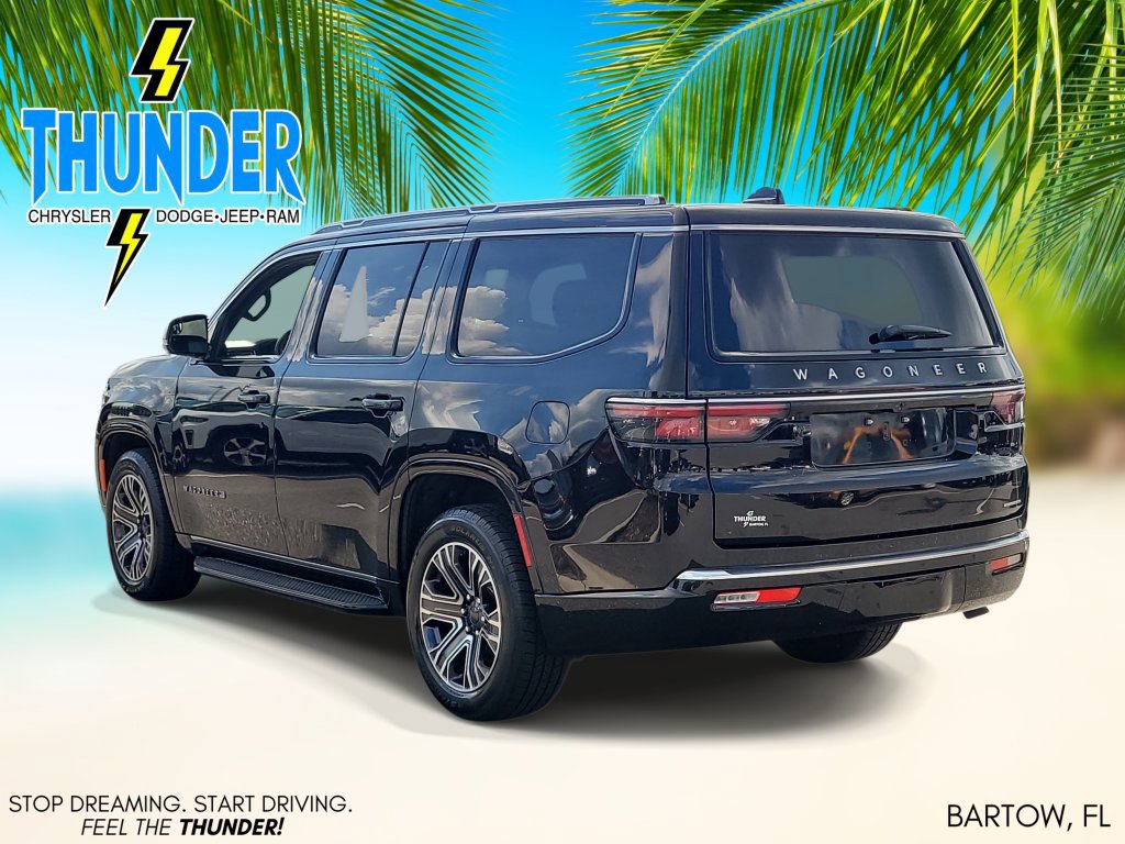 Certified 2024 Jeep Wagoneer Series II w/ Flexible Seating Group AWD/4WD image 3
