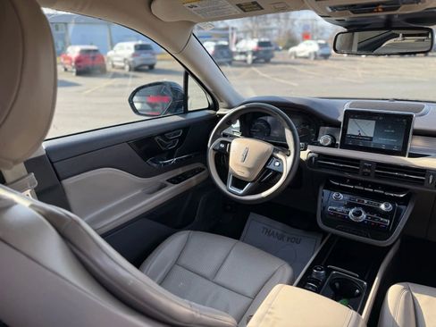 Used 2022 Lincoln Corsair AWD w/ Equipment Group 101A image 18