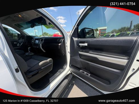 Used 2015 Toyota Tundra SR5 w/ SR5 Upgrade Package image 40