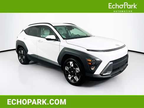 Used 2025 Hyundai Kona SEL FWD image 1