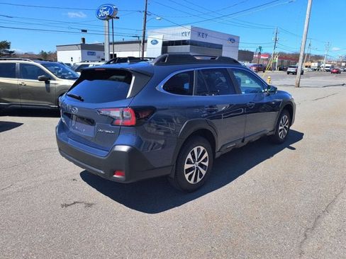 Certified 2025 Subaru Outback Premium AWD/4WD image 8