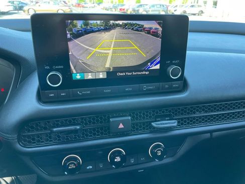 Certified 2023 Honda HR-V LX image 18