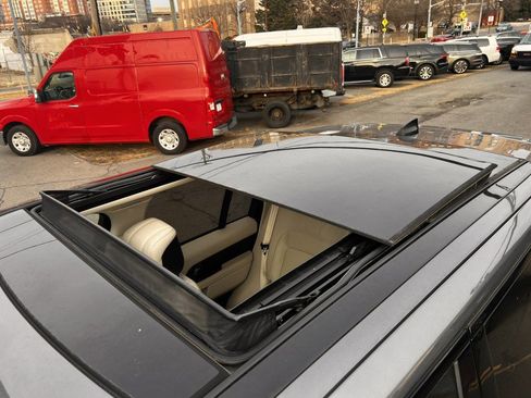 Used 2019 Land Rover Range Rover HSE image 53