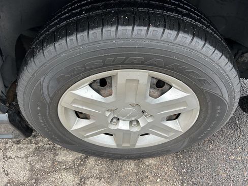 Used 2012 Dodge Grand Caravan SE FWD image 18