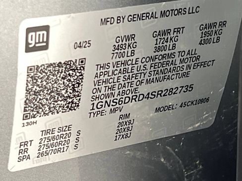 Used 2025 Chevrolet Suburban Z71 AWD/4WD image 81