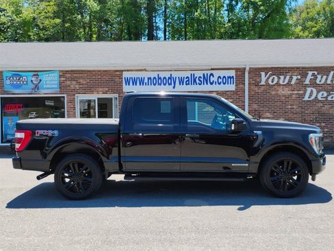 Used 2021 Ford F150 Lariat w/ Equipment Group 502A High AWD/4WD image 4