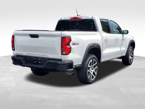 Certified 2023 Chevrolet Colorado Z71 w/ Z71 Convenience Package 2 AWD/4WD image 5