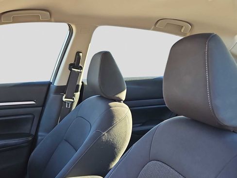 Used 2023 Nissan Altima 2.5 SV image 18