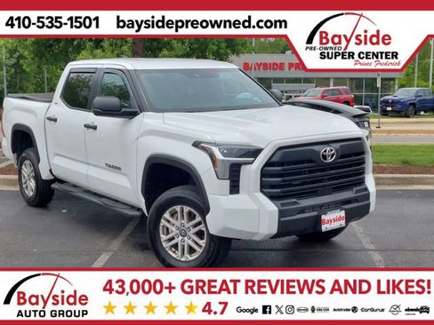 Used 2025 Toyota Tundra SR5 AWD/4WD image 1