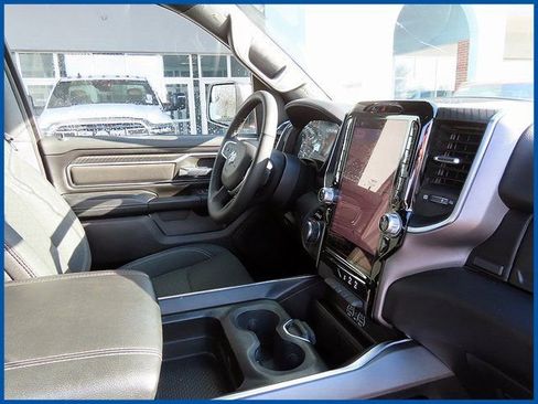 Certified 2025 RAM 1500 Big Horn image 8