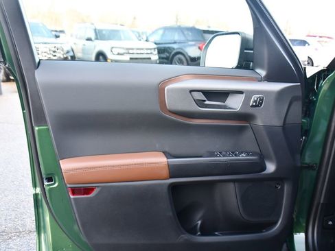 Used 2025 Ford Bronco Sport Outer Banks AWD/4WD image 22