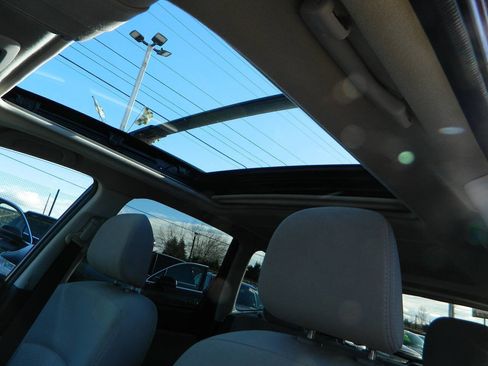 Used 2017 Subaru Forester 2.5i Premium image 21