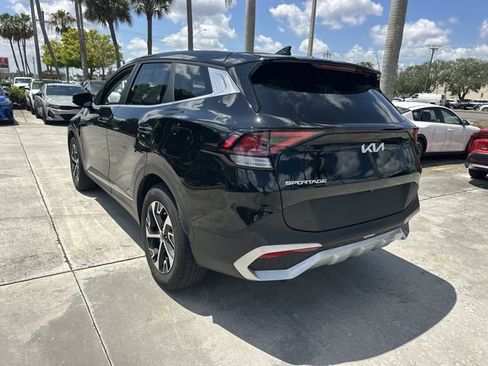 Certified 2024 Kia Sportage EX FWD image 8