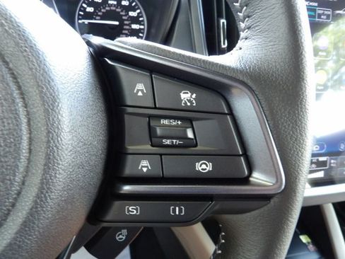 Used 2025 Subaru Forester Limited w/ Popular Package #2 AWD/4WD image 19