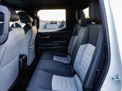 Used 2025 Toyota Tacoma TRD Off-Road image 22