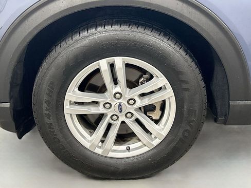 Used 2021 Ford Explorer XLT RWD image 29