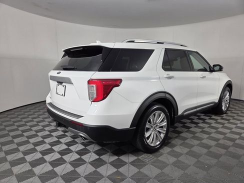 Used 2022 Ford Explorer Limited w/ Equipment Group 301A image 5