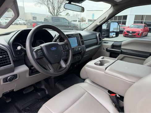 Used 2021 Ford F350 XL w/ Power Equipment Group image 5