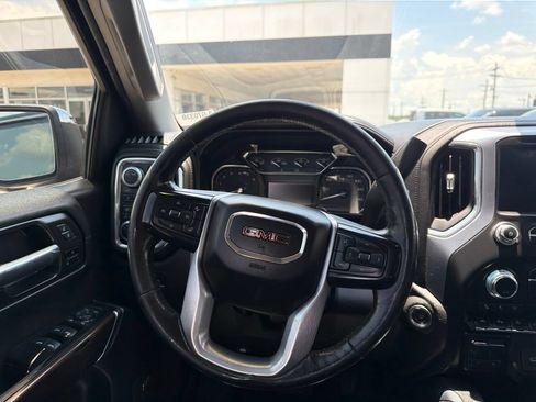 Used 2020 GMC Sierra 1500 SLT w/ SLT Premium Plus Package AWD/4WD image 11
