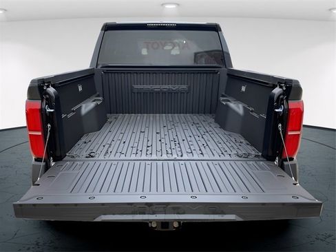 Used 2025 Toyota Tacoma SR image 10