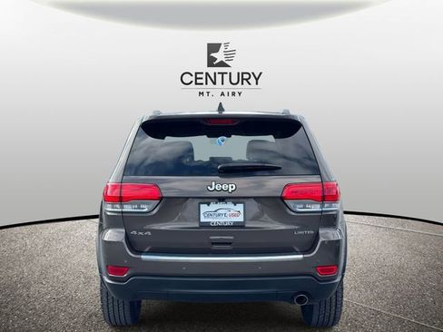 Used 2017 Jeep Grand Cherokee Limited image 3