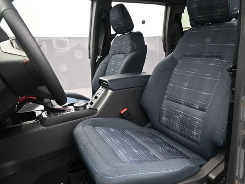 New 2025 Ford Bronco Heritage Edition image 12
