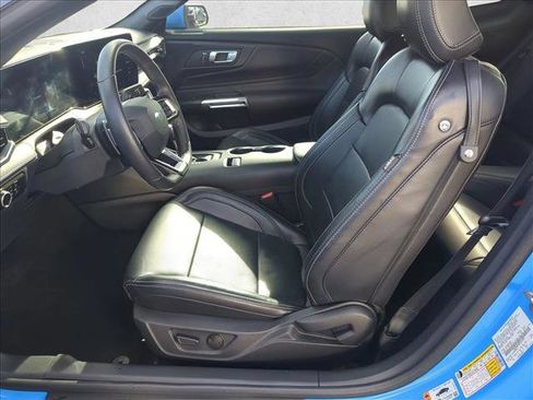 Used 2024 Ford Mustang GT Premium image 16