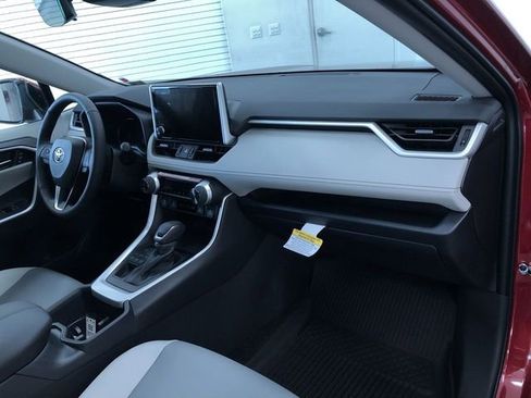 New 2025 Toyota RAV4 XLE Premium image 15