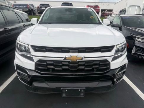 Used 2022 Chevrolet Colorado LT w/ Fleet Safety Package RWD image 2