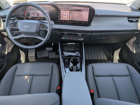 New 2026 Audi Q3 quattro 2.0T AWD/4WD image 13
