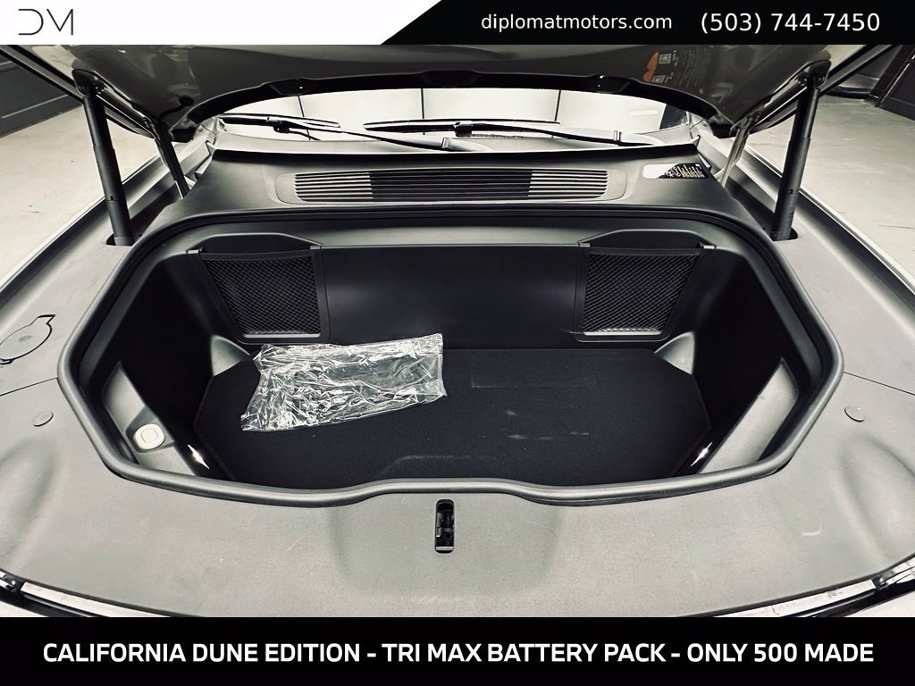 Used 2025 Rivian R1S Adventure Tri AWD/4WD image 46