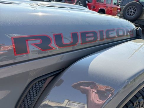 Used 2021 Jeep Wrangler Unlimited Rubicon AWD/4WD image 16