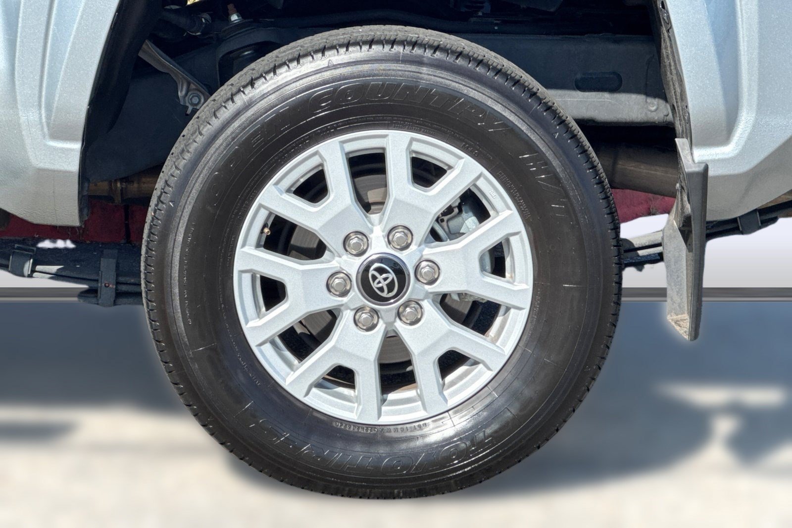 Used 2024 Toyota Tacoma SR RWD image 13
