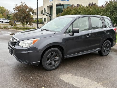 Used 2014 Subaru Forester 2.5i image 15
