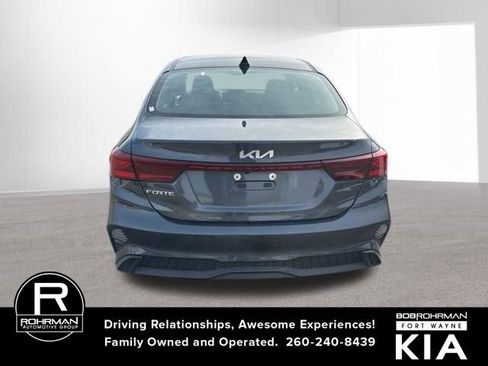 Certified 2023 Kia Forte LXS w/ LXS Technology Package image 4