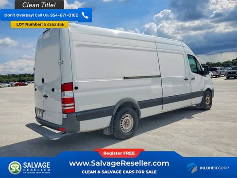 Used 2015 Mercedes-Benz Sprinter 2500 image 4