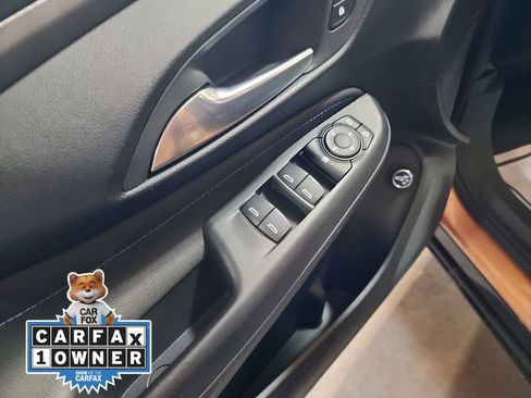 Used 2024 Buick Envista Sport Touring w/ Convenience I Package image 13