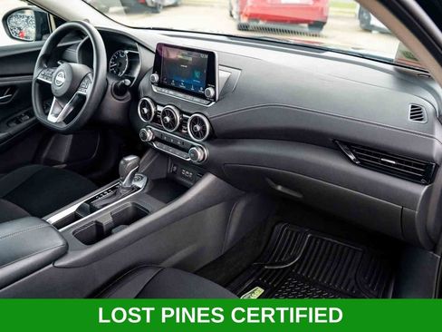 Used 2024 Nissan Sentra SV FWD image 27