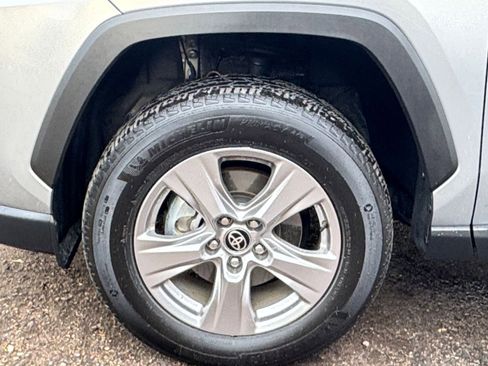 Used 2025 Toyota RAV4 XLE image 29