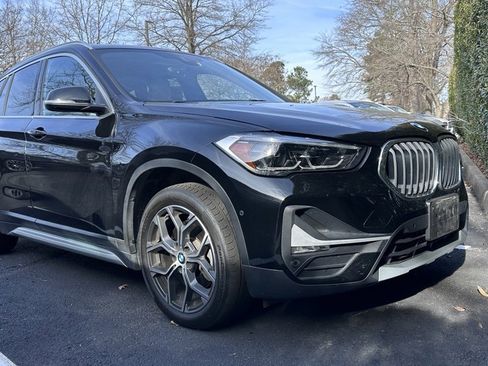 Used 2020 BMW X1 xDrive28i w/ Premium Package image 1