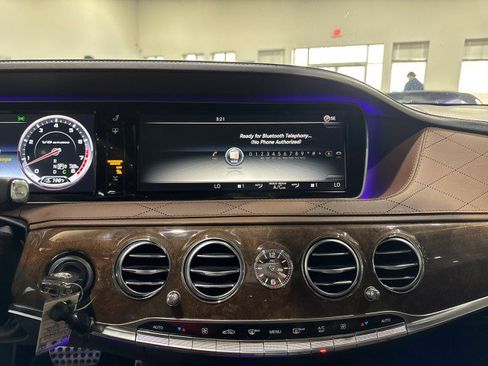 Used 2015 Mercedes-Benz S 63 AMG 4MATIC Sedan image 56